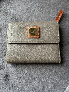 Dooney & Bourke Gray Pebble Leather Trifold Wallet with Brown Trim